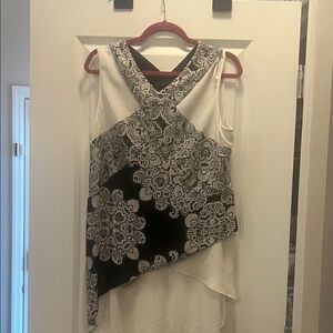 BCBGMaxAzria Black and White Patterned Blouse